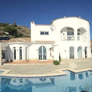 Pura Vida Andalusien Bed and breakfast Algarrobo